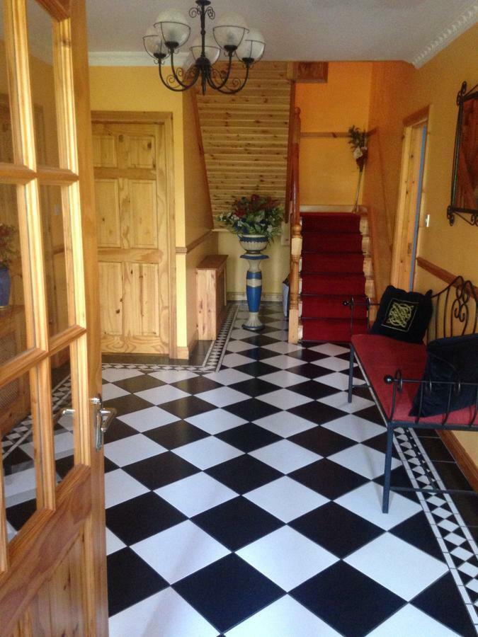 Heeneys Lodge B&B Donegal Town Esterno foto