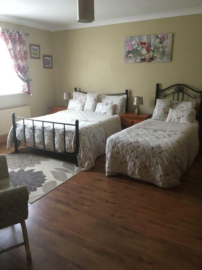 Heeneys Lodge B&B Donegal Town Esterno foto