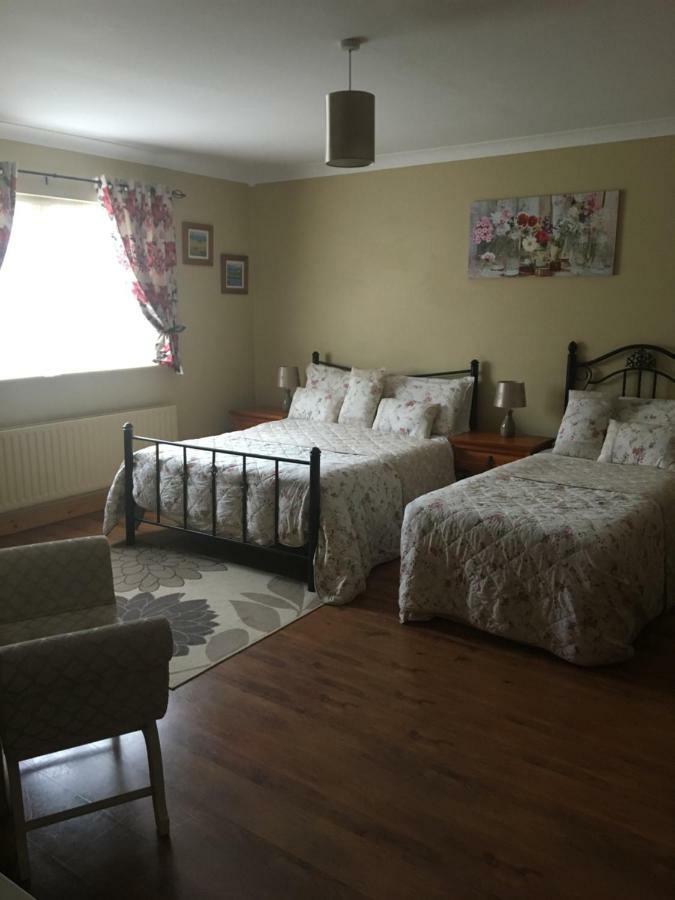 Heeneys Lodge B&B Donegal Town Esterno foto
