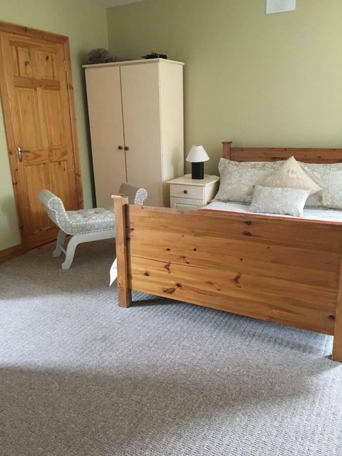 Heeneys Lodge B&B Donegal Town Esterno foto